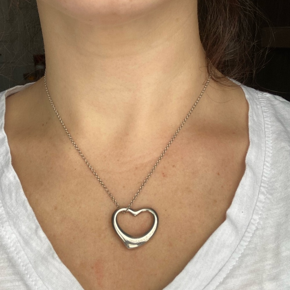 🤍🤍🤍Tiffany & Co. open heart pendant🤍🤍🤍